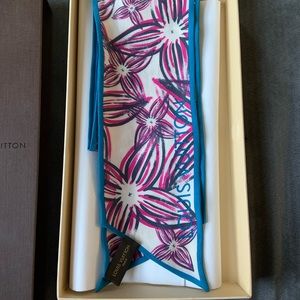 Louis Vuitton Bandeau